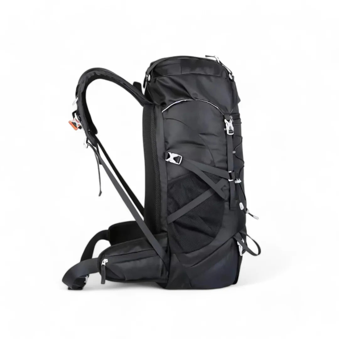 Mochila Tática Esportiva para Hiking ZoutBridle à prova d'água, leve e com capa de chuva incluída. Ideal para trilhas e aventuras ao ar livre, feita em nylon resistente.
Mochila Tática, Mochila para Mochilão, Mochila para Viagens, Mochila Esportiva, Mochila de Trilha.